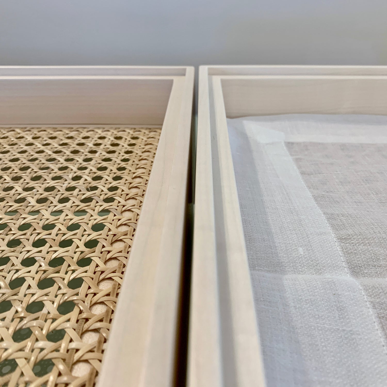 Kräuter trocknen, Gestelle zum Kräuter trocknen, Trockenrahmen, Trockengestelle, natürliches Trocknen von Blüten und Heilkräutern, Design Regal, Design Schatulle, Ordnungskisten, Holzkiste, Stapelregal, Nussbaum Regal, Rattan Regal,