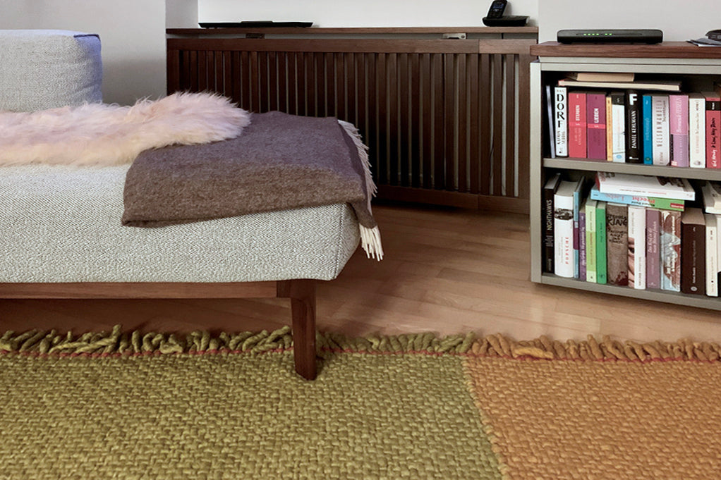 Heizkörperverkleidung Nussbaumholz. Elegante Verkleidung Heizkörper.